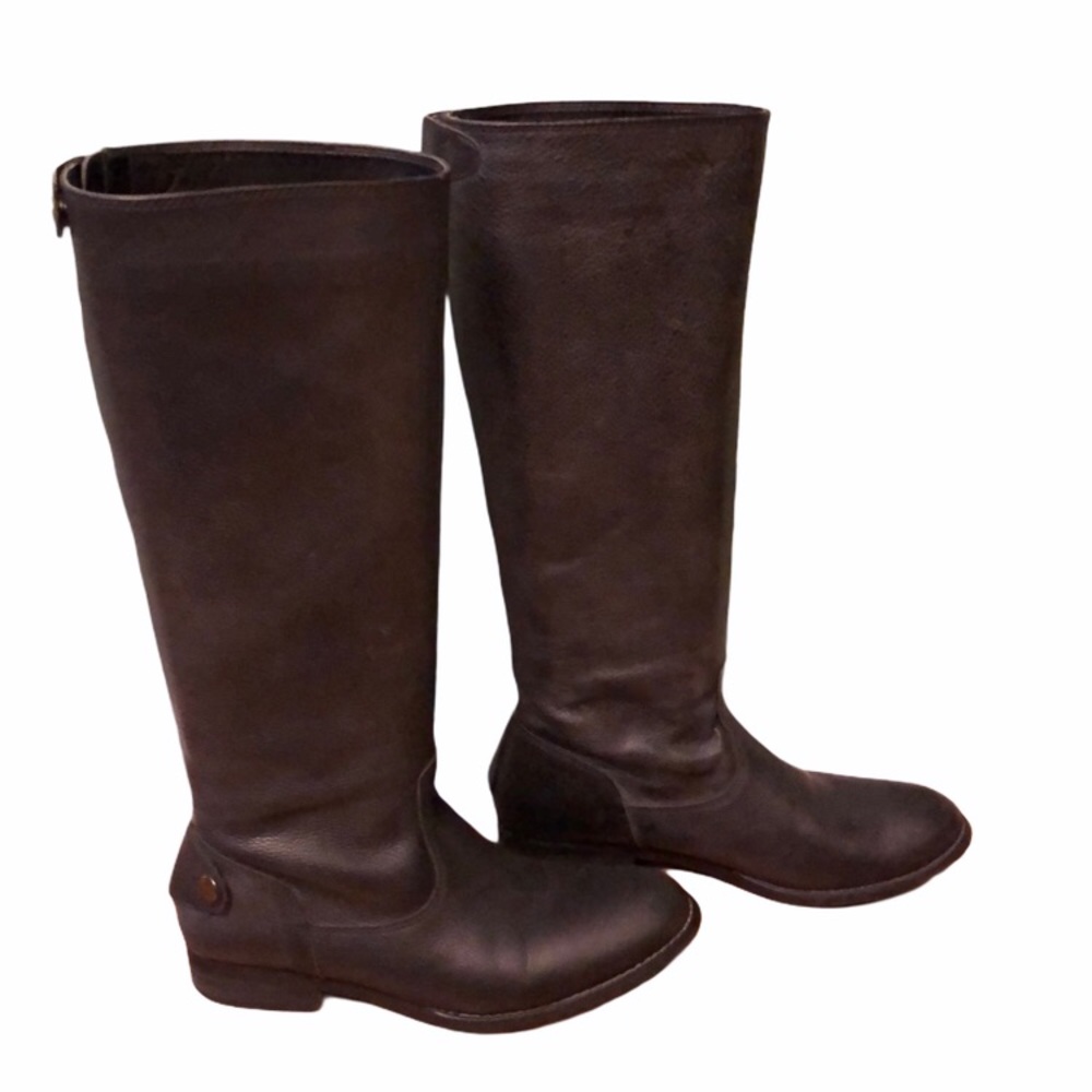 Black Leather Knee high boots size 6M